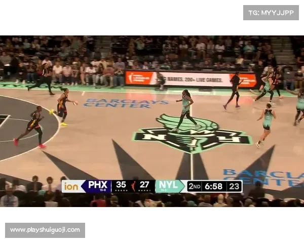 洛杉矶火花队力克菲尼克斯水星队 埃利芒德高效贡献21分助队取胜