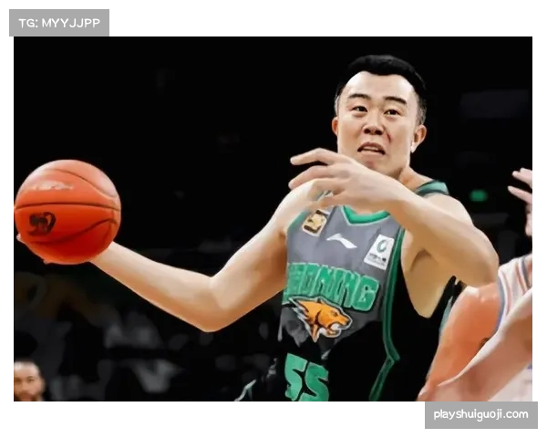 辽宁本钢老将担当重任 韩德君李晓旭稳定更衣室氛围